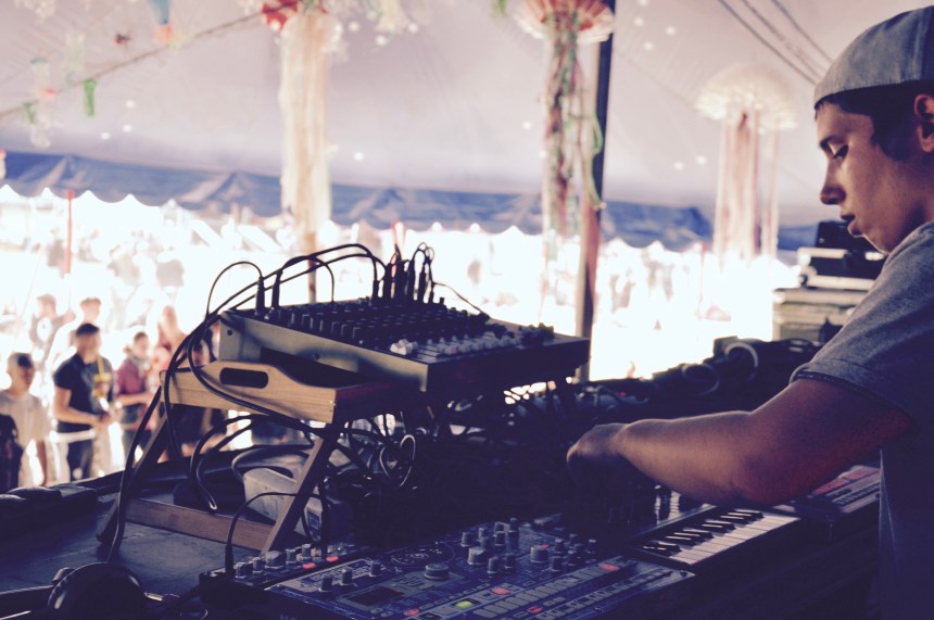 Tutur Fool Kan ©Yanna Robert.jpg